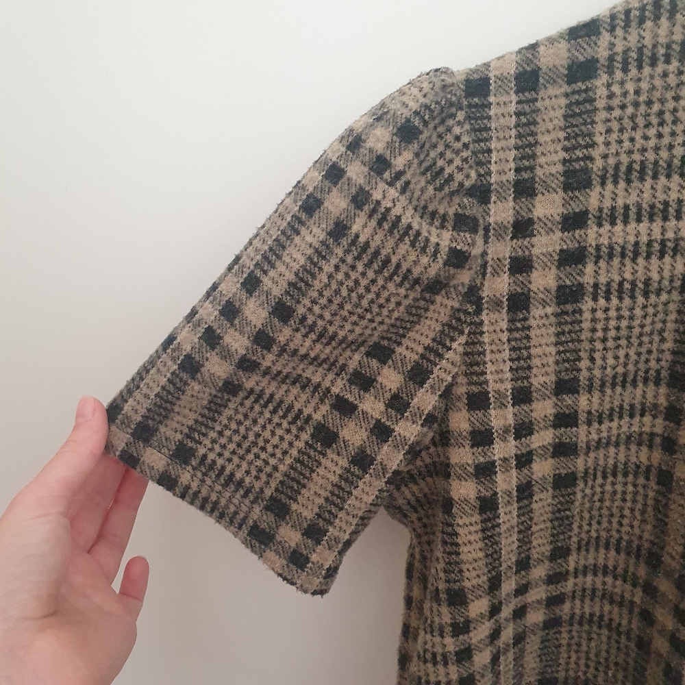 &me plaid Brown top size S - Picture 2 of 8